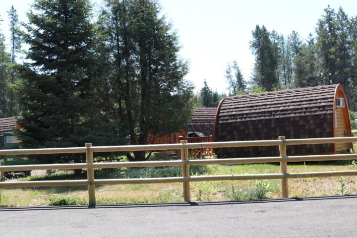 Moose Creek Resort Уэст-Глейшер Экстерьер фото