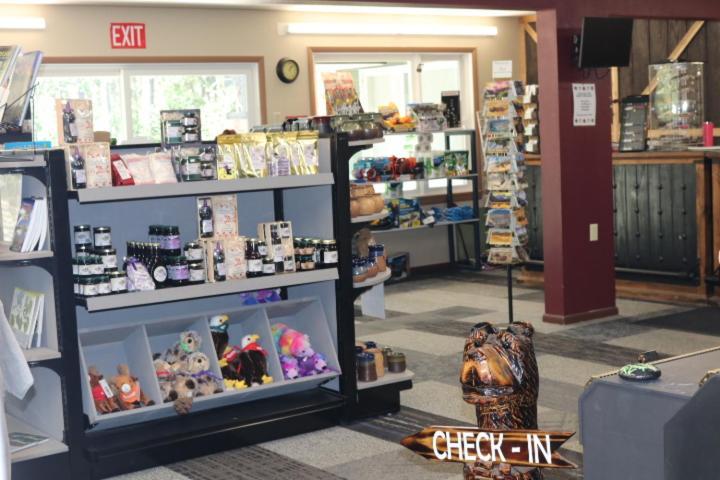 Moose Creek Resort Уэст-Глейшер Экстерьер фото